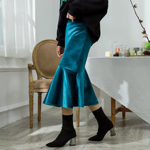 Load image into Gallery viewer, Golden velvet fishtail skirt 8886