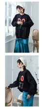 Load image into Gallery viewer, [Clearing the warehouse, killing 68 yuan per second, no refund, no change], flannel letters, sweater, warmth jacket 8880-2