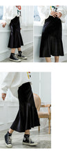 Load image into Gallery viewer, Golden velvet fishtail skirt 8886