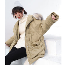 Load image into Gallery viewer, [Clearance Seconds Kill 266 Yuan, No Refund, No Exchange] Fox Wool Collar Loose White Duck Down Jacket Female 3029