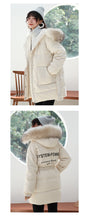 Load image into Gallery viewer, [Clearing the storehouse and killing 256 yuan per second without refund or replacement] Female Big Fox Down Garment with Fur Collar and Cap Jacket 3030