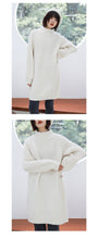 Load image into Gallery viewer, "Clearance seconds kill 86 yuan does not return and does not change" in the long knit base shirt female half turtle neck loose 8910