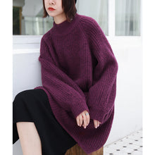 Load image into Gallery viewer, "Clearance seconds kill 86 yuan does not return and does not change" in the long knit base shirt female half turtle neck loose 8910