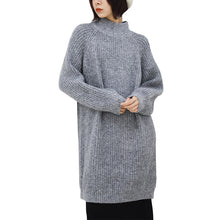 Load image into Gallery viewer, "Clearance seconds kill 86 yuan does not return and does not change" in the long knit base shirt female half turtle neck loose 8910