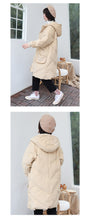 Load image into Gallery viewer, Winter 2018 New Thickened Long Size Knee Down Garment, Big Hair Collar Fox Hair Cap Coat 3053