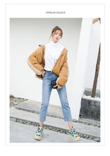 Load image into Gallery viewer, [Clearing the warehouse and killing 69 yuan per second without refund or exchange] Women's warm short cotton jacket 2276 with lamb wool and cotton clothes spliced together