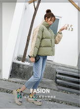 Load image into Gallery viewer, [Clearing the warehouse and killing 69 yuan per second without refund or exchange] Women's warm short cotton jacket 2276 with lamb wool and cotton clothes spliced together