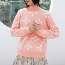 Load image into Gallery viewer, Autumn and winter Korean crew neck macaroon small fresh ins snowflake sweater female pullover long sleeve loose knit 5172