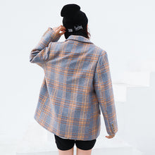 Load image into Gallery viewer, Plaid coat coat women 2018 fall/winter Korean version of short retro Joker lapel tweed coat suit 3063