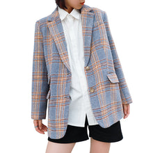 Load image into Gallery viewer, Plaid coat coat women 2018 fall/winter Korean version of short retro Joker lapel tweed coat suit 3063
