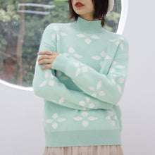 Load image into Gallery viewer, Autumn and winter Korean crew neck macaroon small fresh ins snowflake sweater female pullover long sleeve loose knit 5172