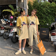 Load image into Gallery viewer, 2019 new women's boudoir straight strap jeans pants Joker student skirt