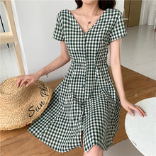 Load image into Gallery viewer, 2019 Korean version of small fresh Hong Kong green retro waist V-neck plaid dress 9920