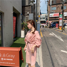 Load image into Gallery viewer, 2019 new women's dress female summer Korean temperament loose slim lantern sleeve retro skirt