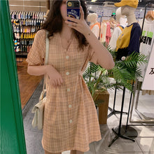 Load image into Gallery viewer, Summer 2019 New Retro Harbour Wind Bubble Sleeve A-shaped Skirt, Slim Closed Short Sleeve Chequered Dress 813