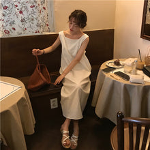 Load image into Gallery viewer, 2019 new women's linen backless cross dress 8862