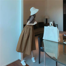 Load image into Gallery viewer, 2009 New Korean Version Loose Design Sense Slip Skirt Half-length Skirt + 100 Sets of Simple Card T-shirt 9923