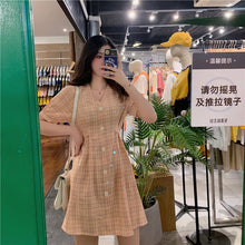 Load image into Gallery viewer, Summer 2019 New Retro Harbour Wind Bubble Sleeve A-shaped Skirt, Slim Closed Short Sleeve Chequered Dress 813