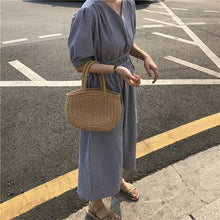Load image into Gallery viewer, New women's dress of 2019 V-neck, short sleeve, plaid, retro foam sleeve, loose waist tie dress