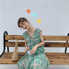 Load image into Gallery viewer, Summer 2019 New Ladies'Lotus Leaf Edge V-collar Sleeveless Chequered Dress 8893