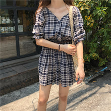 Load image into Gallery viewer, New Women's Chequered Casual Dresses Shorts V-neck Pants for Belt 8839