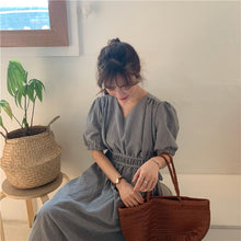 Load image into Gallery viewer, New women's dress of 2019 V-neck, short sleeve, plaid, retro foam sleeve, loose waist tie dress