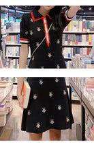 Load image into Gallery viewer, Summer 2019 new women's doll collar bee embroidered knit dress a generation of 8047