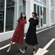 Load image into Gallery viewer, 2019 Korean version of the new women's retro student loose doll shirt long A dress 2015