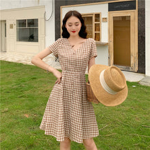 Load image into Gallery viewer, 2019 Korean version of small fresh Hong Kong green retro waist V-neck plaid dress 9920