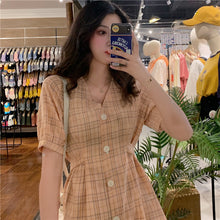 Load image into Gallery viewer, Summer 2019 New Retro Harbour Wind Bubble Sleeve A-shaped Skirt, Slim Closed Short Sleeve Chequered Dress 813