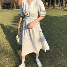 Load image into Gallery viewer, New women's dress of 2019 V-neck, short sleeve, plaid, retro foam sleeve, loose waist tie dress
