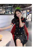 Load image into Gallery viewer, Summer 2019 new women's doll collar bee embroidered knit dress a generation of 8047
